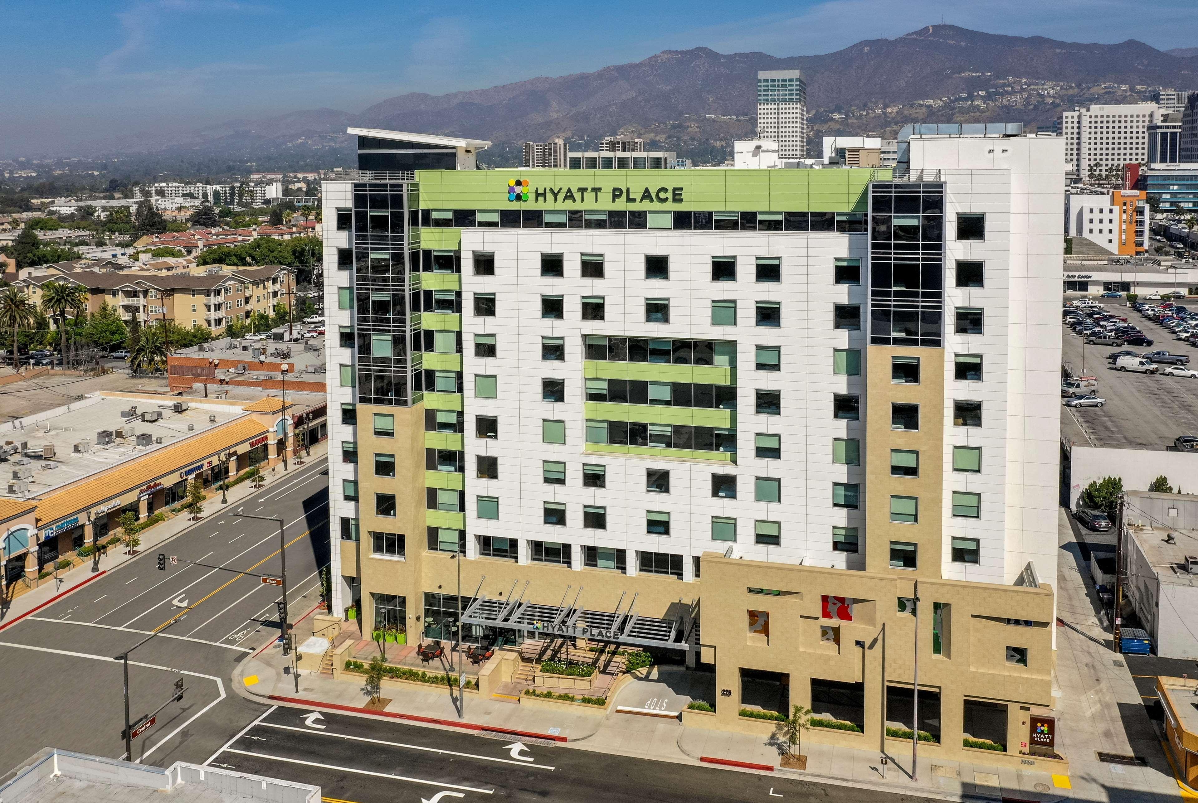 Hyatt Place Glendale/Los Angeles Hotel Exterior photo